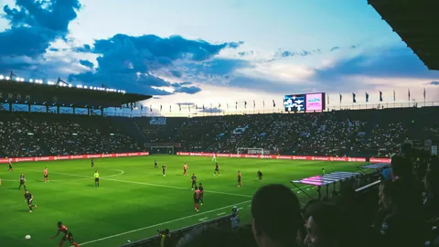 国足迎战澳大利亚2-0败北分析博业体育App：防守过多战术失灵，表现支离破碎